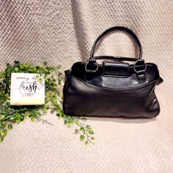 Medium sized black handbag - Picture 3 of 3